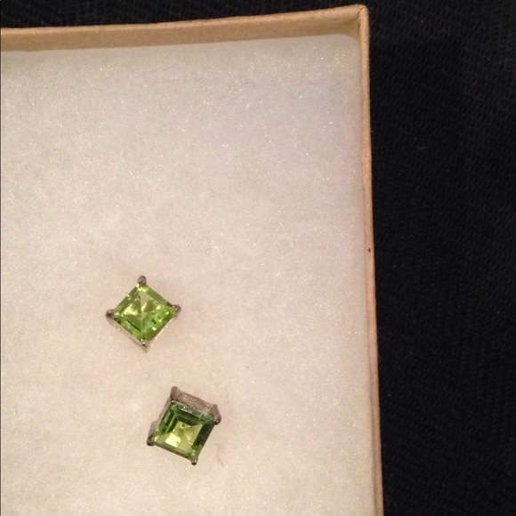 Sterling and citrine earrings - Picture 3 of 3